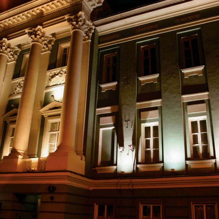 Refletor Led 200w Holofote Branco Frio Bivolt Prova de Água - Imagem 10